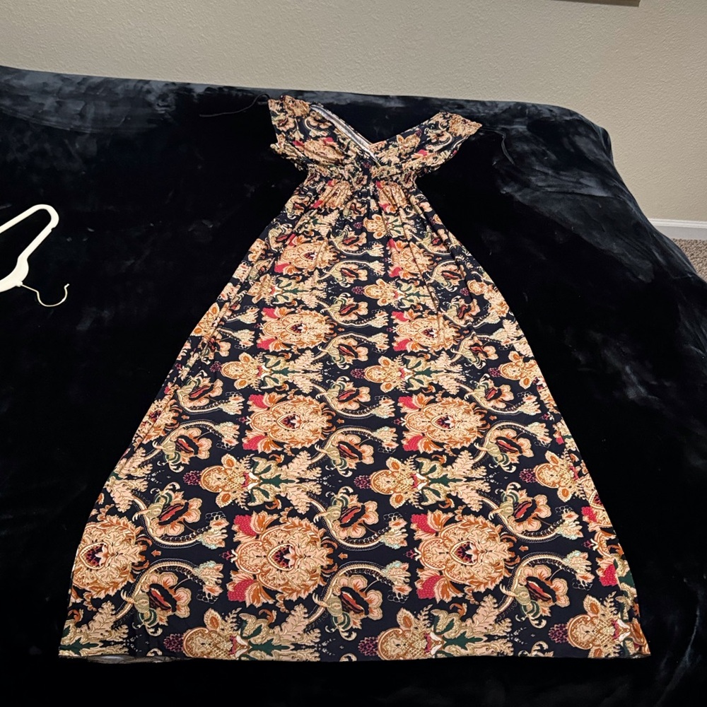 Beautiful dress free size streachable